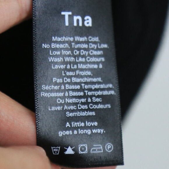 Aritzia Tna Ribbed Knit Bodycon Sleeveless Black Dress Size Medium - Picture 4 of 6